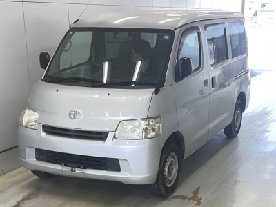 TOYOTA TOWN ACE VAN