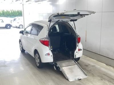 TOYOTA RACTIS