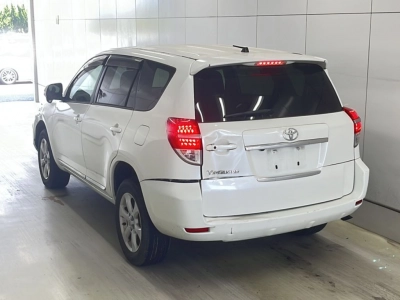 TOYOTA VANGUARD