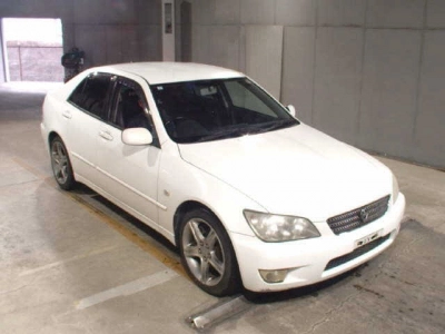 TOYOTA ALTEZZA