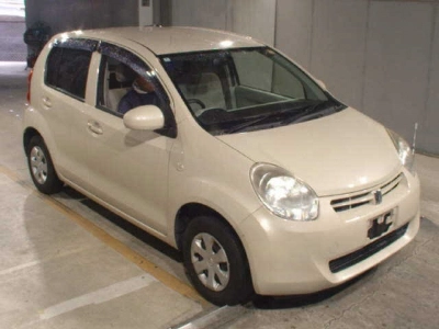 TOYOTA PASSO