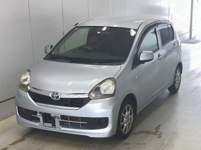 TOYOTA PIXIS EPOCH