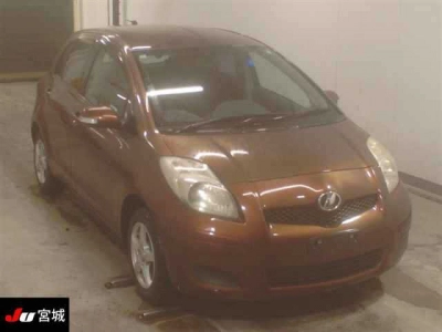 TOYOTA VITZ