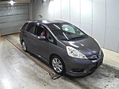 HONDA FIT SHUTTLE