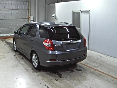 HONDA FIT SHUTTLE