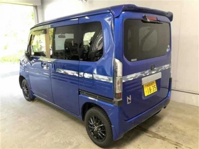 HONDA N-VAN