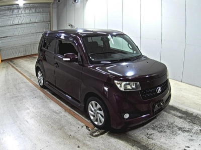 TOYOTA BB