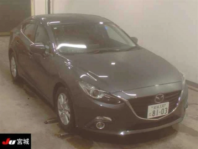 MAZDA AXELA