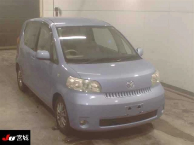 TOYOTA PORTE