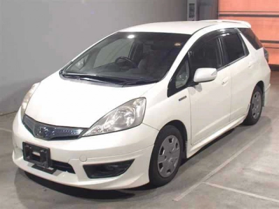 HONDA FIT SHUTTLE