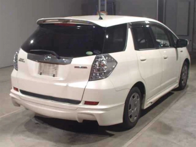 HONDA FIT SHUTTLE