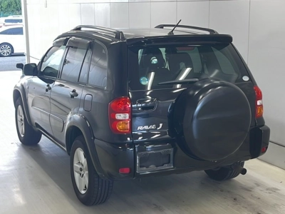 TOYOTA RAV4 J