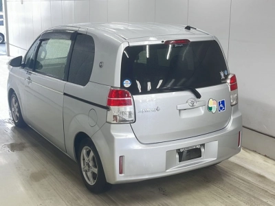 TOYOTA SPADE