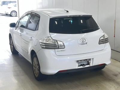 TOYOTA BLADE