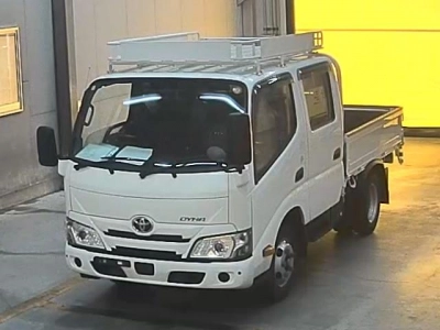TOYOTA DYNA