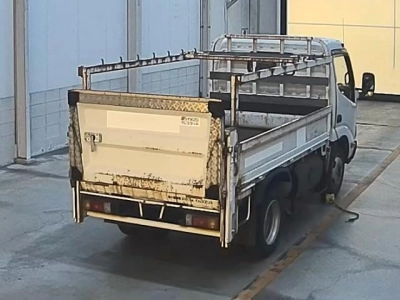 TOYOTA DYNA