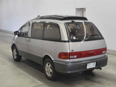 TOYOTA ESTIMA LUCIDA