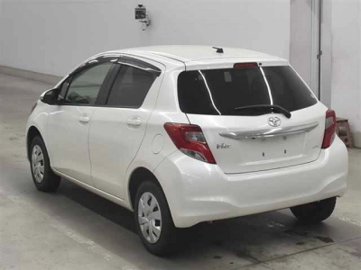 TOYOTA VITZ