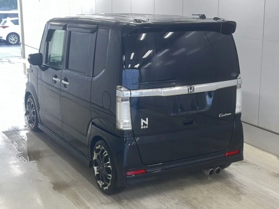 HONDA N BOX CUSTOM