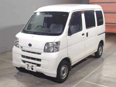 TOYOTA PIXIS VAN