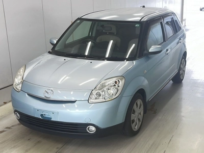 MAZDA VERISA