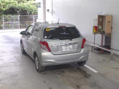 TOYOTA VITZ