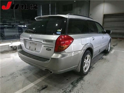 SUBARU OUTBACK