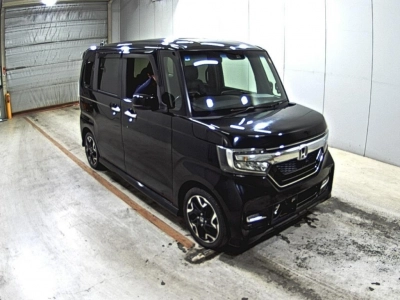 HONDA N BOX CUSTOM