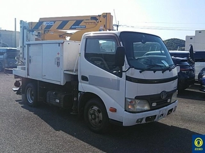 TOYOTA DYNA TRUCK