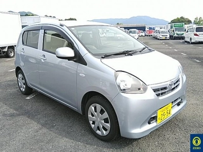 TOYOTA PIXIS EPOCH