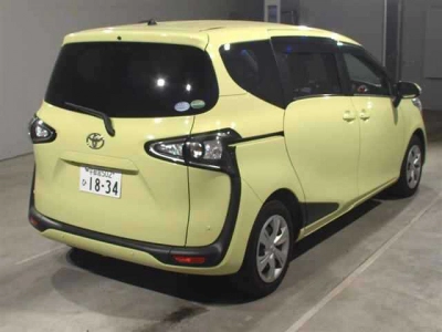 TOYOTA SIENTA