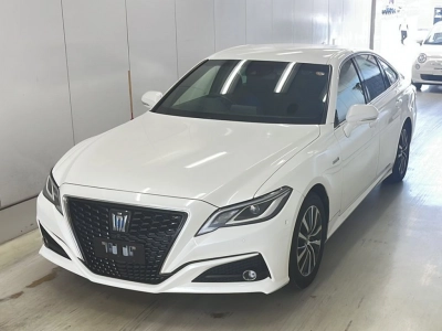 TOYOTA CROWN HYBRID