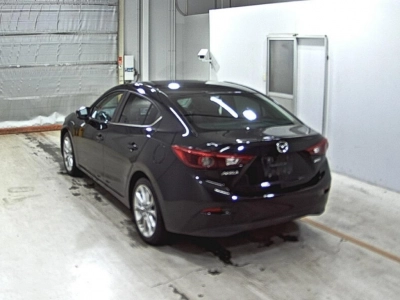 MAZDA AXELA HYBRID