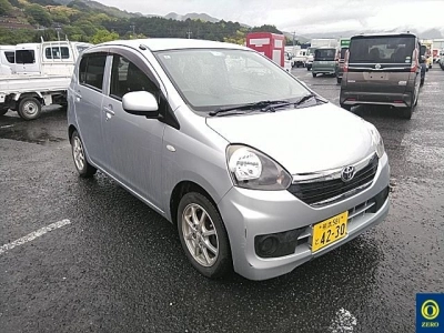 TOYOTA PIXIS EPOCH