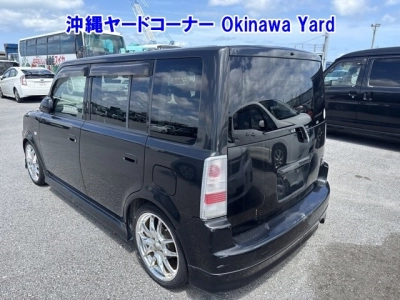 TOYOTA BB