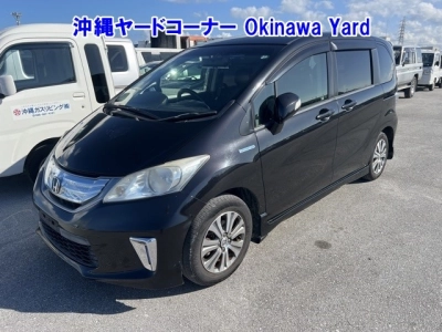 HONDA FREED HYBRID
