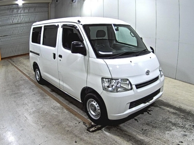 TOYOTA LITE ACE VAN