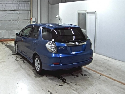 HONDA FIT SHUTTLE