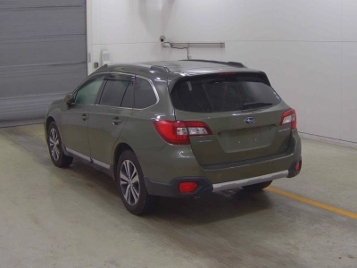 SUBARU OUTBACK