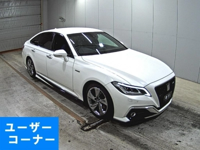 TOYOTA CROWN HYBRID