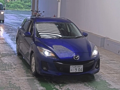 MAZDA AXELA SPORT