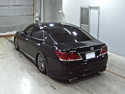 TOYOTA CROWN HYBRID