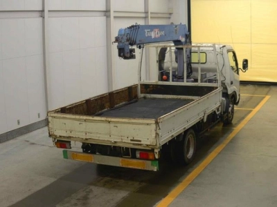 TOYOTA DYNA