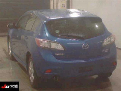 MAZDA AXELA SPORT