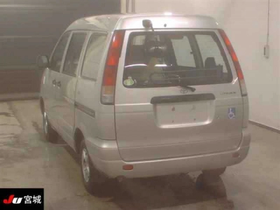 TOYOTA LITE ACE VAN