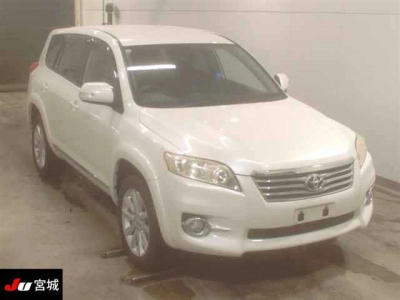 TOYOTA VANGUARD