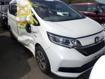 HONDA FREED HYBRID