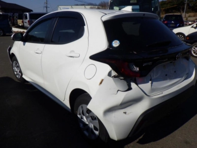 TOYOTA YARIS