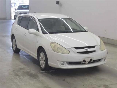 TOYOTA CALDINA