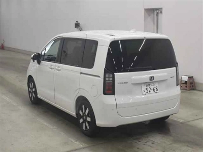 HONDA FREED HYBRID